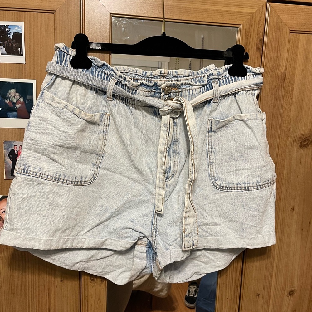 light wash denim shorts